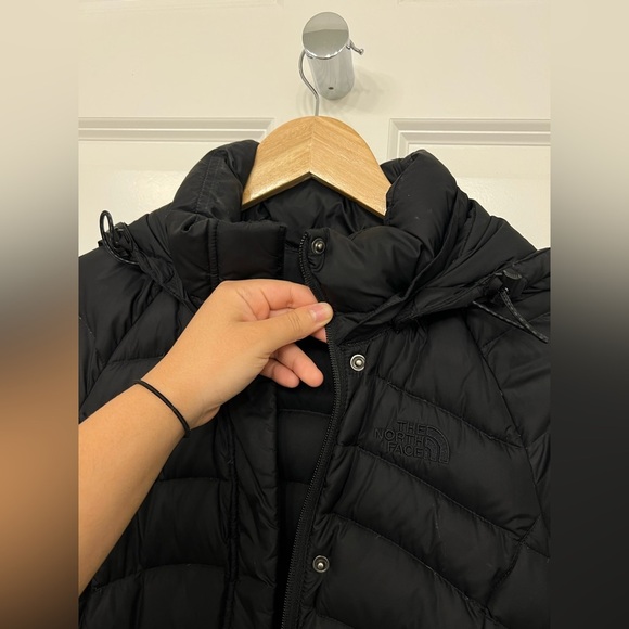 The North Face Women’s Winter Jacket 600 Size Small - Picture 9 of 12